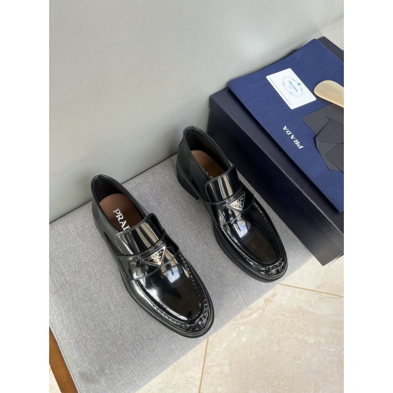 Pra*a boots